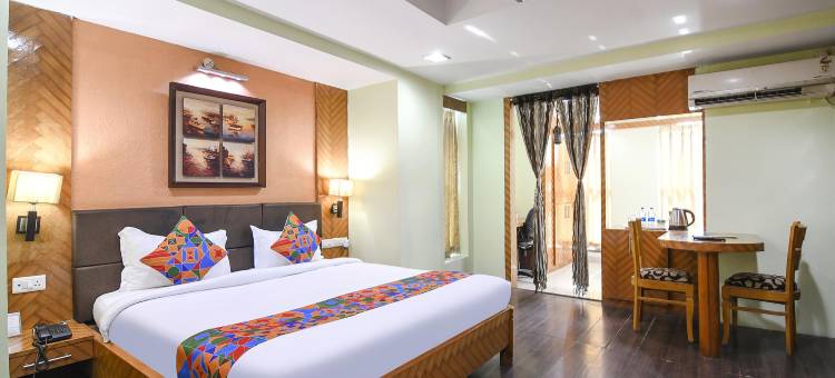 Fabhotel拉吉住宅二号酒店(Fabhotel Raj Residency II)图片