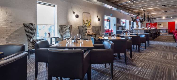 尤尼维瑟尔德拉蒙德维尔贝斯特韦斯特优质酒店(Best Western Hotel Universel Drummondville)图片