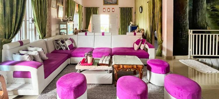 OYO 92079 阿纳奇伊斯兰家庭旅馆(Anaqi Homestay Mitra RedDoorz)图片