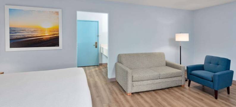 斯勒城戴斯套房酒店(Days Inn & Suites by Wyndham Siler City)图片