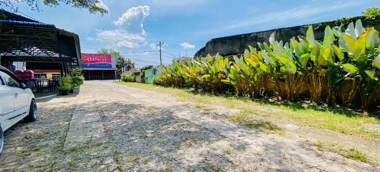 RedDoorz Syariah near RSU Sylvani Binjai图片