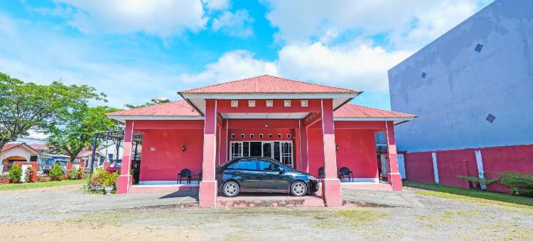 O酒店阿尔维尼旅舍-近巴朗尼帕堡(Hotel O Wisma Arwini Syariah Near Benteng Balangnipa)图片