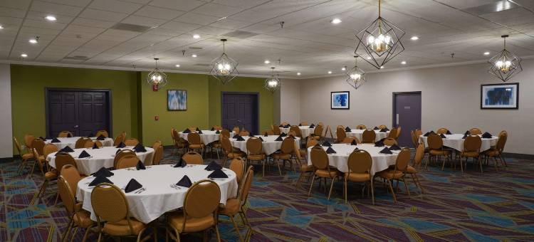 莫里斯敦会议中心贝斯特韦斯特优质酒店(Best Western Plus Morristown Conference Center Hotel)图片