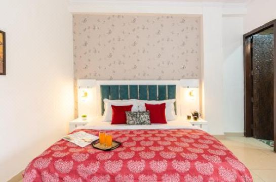 Homlee-Vintage 2BHK-Fort View-Bharat Mandapam-Ndls Hotel Overview