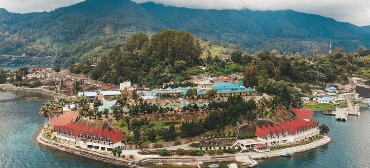 鸟羽湖国际间小屋酒店(Danau Toba International Cottage Parapat)图片