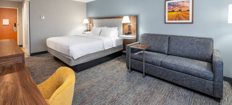 米切尔欢朋酒店(Hampton Inn Mitchell)图片