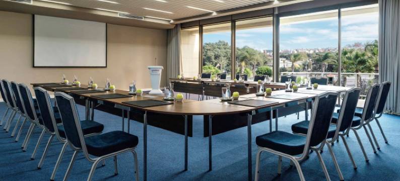 玛拉巴塔丹吉尔瑞享酒店及娱乐场(Mövenpick Hotel and Casino Malabata Tanger)图片