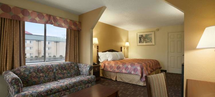 东纳什维尔机场温德姆戴斯酒店(Days Inn by Wyndham Nashville Airport)图片