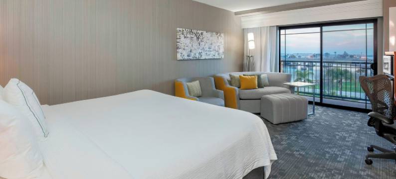 圣迭戈机场/自由站万怡酒店(Courtyard San Diego Airport/Liberty Station)图片