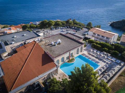 塔拉卡普卡塔卢尼亚酒店