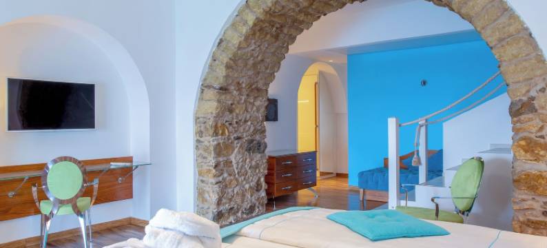 短笛大酒店(Piccolo Grand Hotel)图片