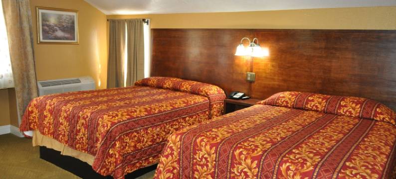 圣克鲁兹里布旅馆(Santa Cruz Inn Riverside)图片