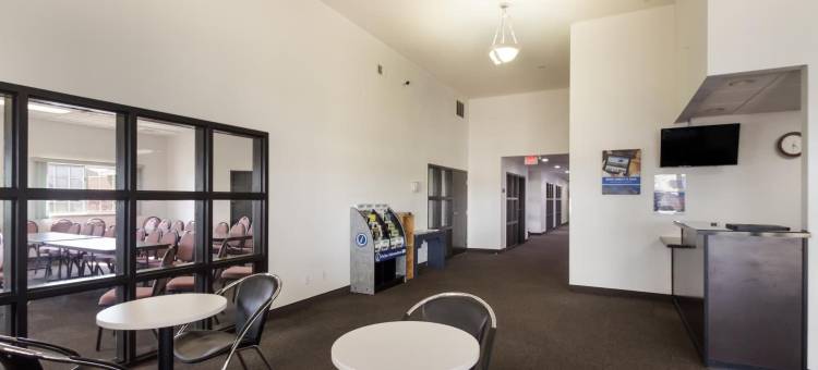 罗斯柴尔德6号汽车旅馆(Motel 6 Rothschild, WI)图片