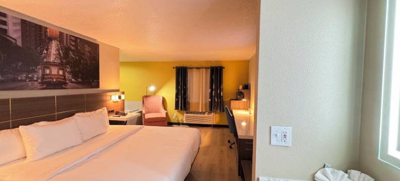 威洛斯品质套房酒店(Quality Inn & Suites Willows)图片