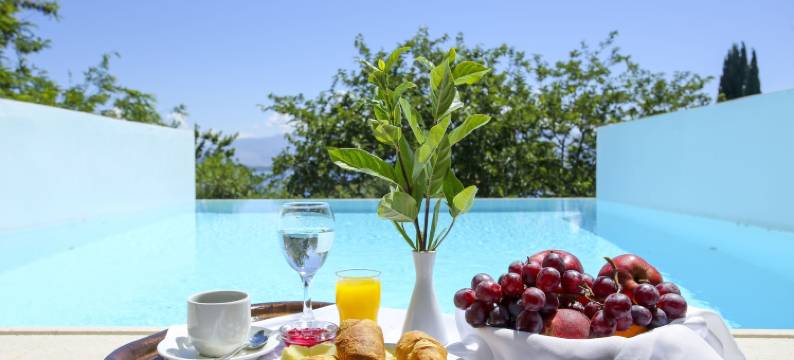 爱奥尼亚蓝色小屋及温泉度假酒店(Ionian Blue Bungalows and Spa Resort)图片