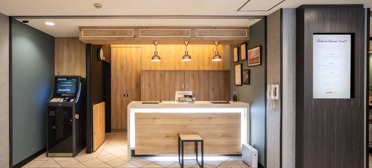 地铁谷町四丁目6号口超级酒店(Super Hotel Subway Tanimachi 4-Chome Exit 6)图片