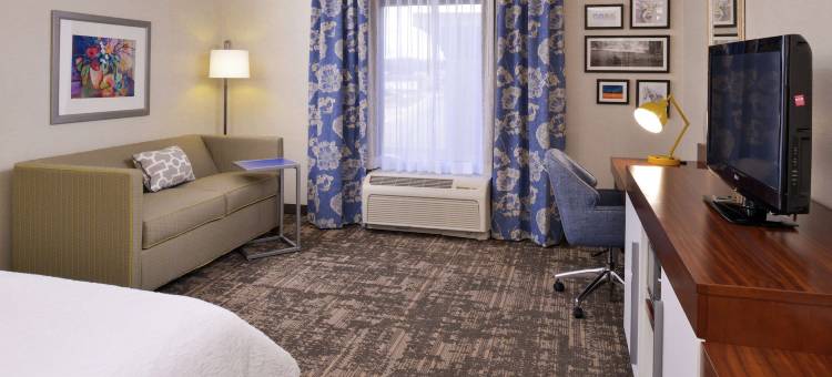 威尔明顿欢朋套房酒店(Hampton Inn & Suites Wilmington)图片