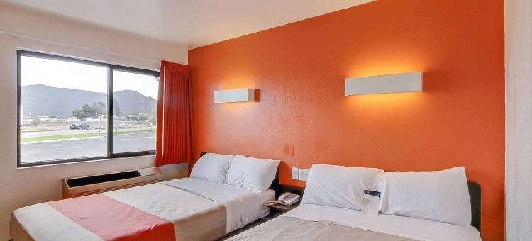 索尔文区布尔顿6号汽车旅馆(Motel 6 Buellton, CA - Solvang Area)图片