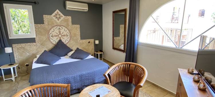 马斯 II 餐厅之家酒店(Logis Hôtel les II Mas - Perpignan Sud)图片