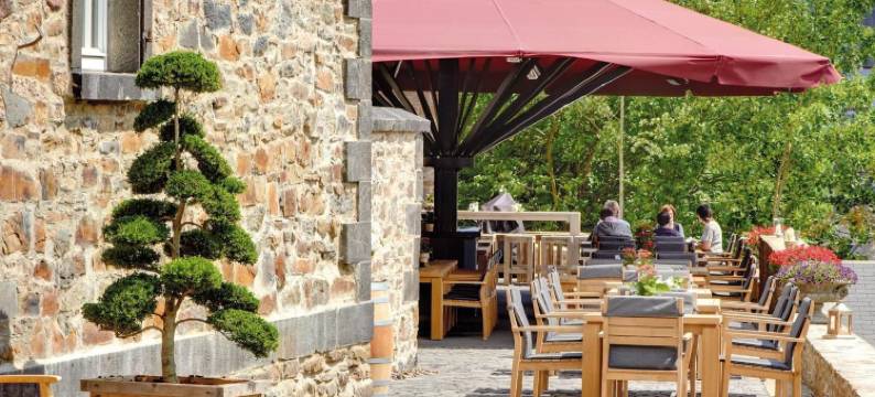 布尔格布罗尔施劳斯酒店(Schloss Hotel Burgbrohl)图片