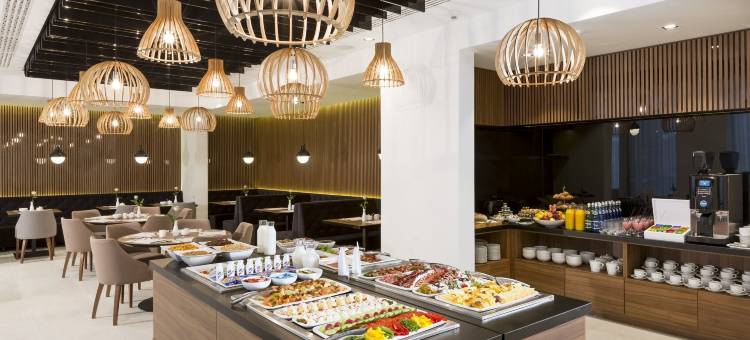 阿斯科特大酒店(Grand Ascot Hotel)图片