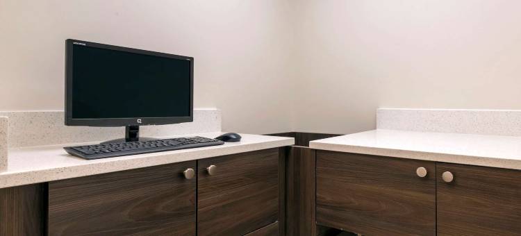 圣彼得斯堡骑士酒店(Quality Inn Saint Petersburg North-Tampa Bay)图片