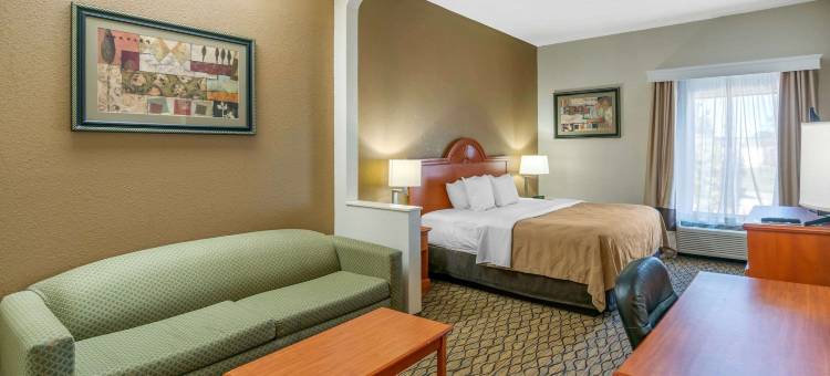 杰斐逊城凯艺套房酒店(Quality Inn & Suites - Jefferson City)图片