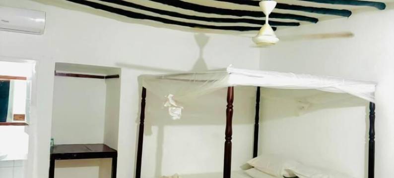 巴拉卡水上平房酒店(Baraka Aquarium Bungalows)图片