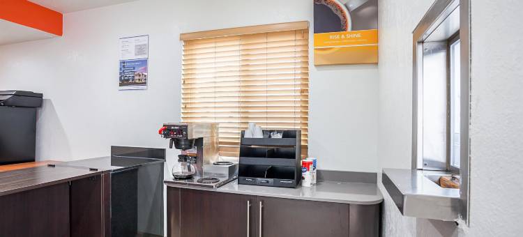 凡图拉市中心6号汽车旅馆(Motel 6 Ventura, CA - Downtown)图片