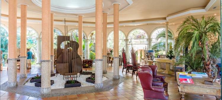 湖畔花园公寓套房与水疗酒店(Lago Garden Apart-Suites & Spa Hotel)图片