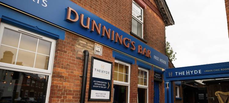 邓宁斯酒吧的海德(The Hyde - at Dunning's Bar)图片