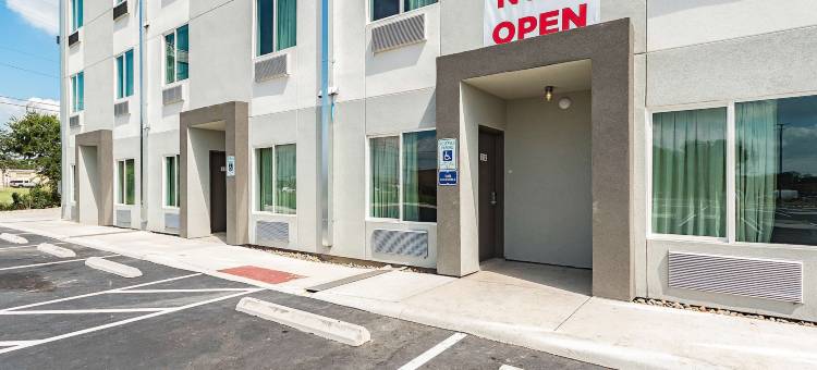Studio 6 纽布朗费尔斯, 德克萨斯州(Studio 6 New Braunfels, TX)图片