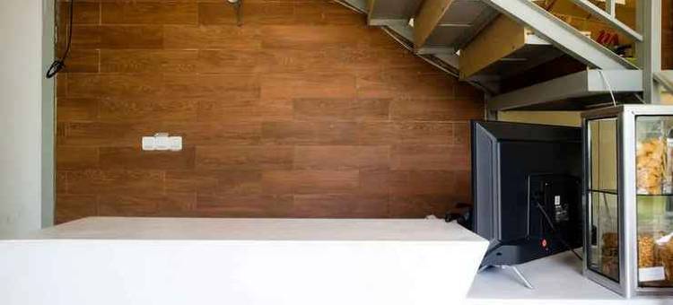 近北加浪岸收费站出口红多兹酒店(RedDoorz Near Exit Tol Pekalongan)图片