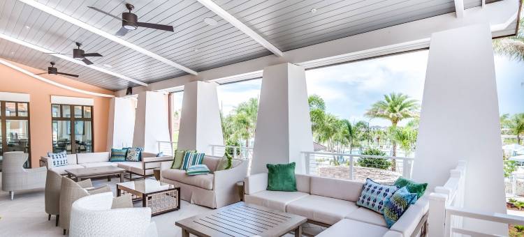 Upstay - 索拉拉度假屋带泳池烧烤游戏室(Upstay - Solara Resort Home w Pool BBQ Gamesroom)图片
