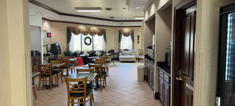 OYO Hotel Harriman Near I-40图片