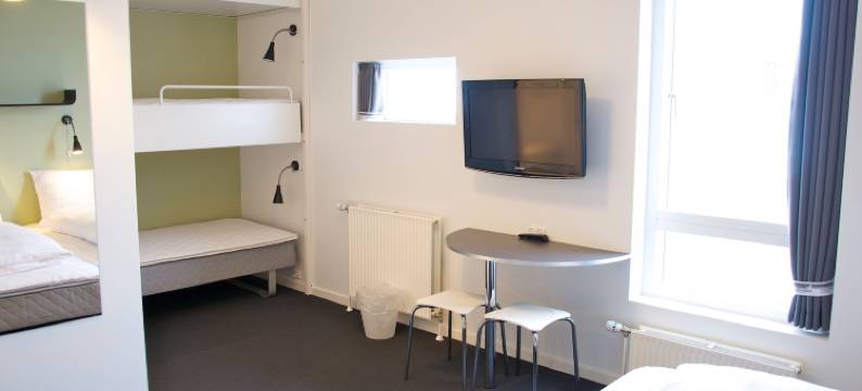 X汽车旅馆(Motel X)图片