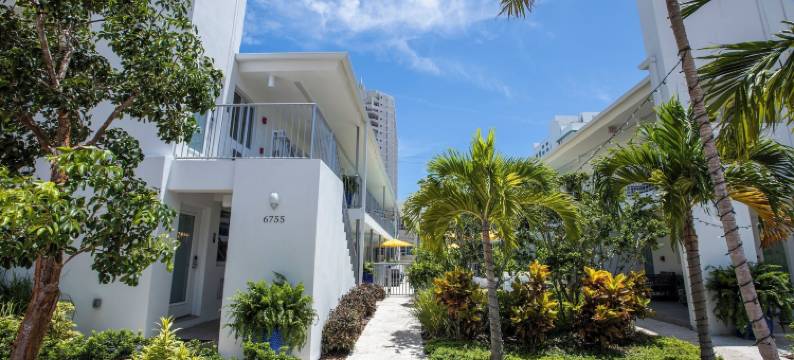 水边酒店(Waterside Hotel and Suites)图片