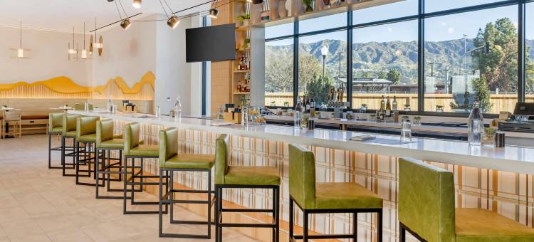 卡布里亚酒店伯班克机场(Cambria Hotel Burbank Airport)图片