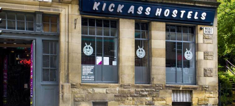 踢屁屁草市场-仅限18岁以上入住(Kick Ass Grassmarket (18+))图片