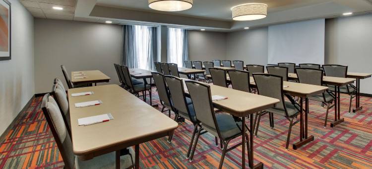 圣路易斯阿诺德梨树酒店(Pear Tree Inn St. Louis - Arnold)图片