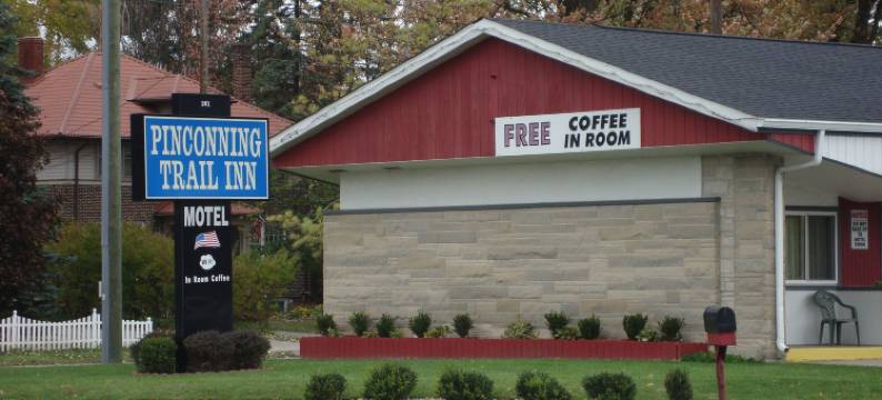 平康宁步道汽车旅馆(Pinconning Trail Inn Motel)图片