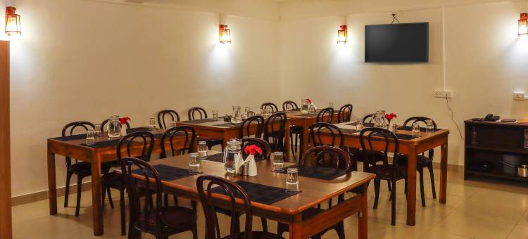 维纳亚加蒂鲁珀酒店(Hotel Vinayaga Tirupur)图片