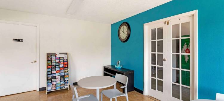 罗德威酒店(Rodeway Inn)图片