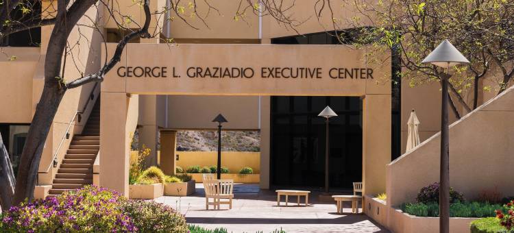 格拉齐亚迪奥别墅行政中心佩珀代因大学酒店(Villa Graziadio Executive Center at Pepperdine University)图片