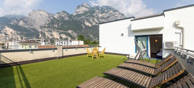 麦拉戈酒店(Hi Hotels Riva)图片