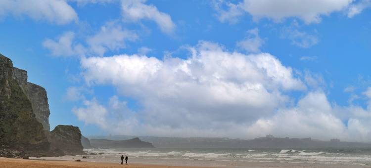 沃特盖特湾公寓享有海景(Apartment in Watergate Bay with Sea Views)图片