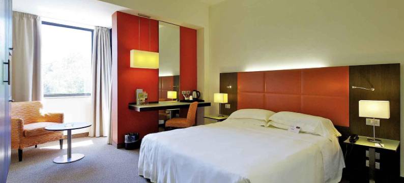 美居阿斯托里亚市中心瑞吉欧.艾米里亚酒店(Mercure Reggio Emilia Centro Astoria)图片