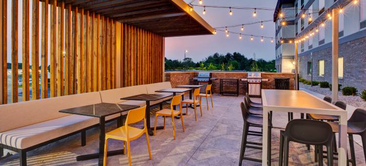 希尔顿惠庭套房酒店 特拉弗斯城(Home2 Suites by Hilton Traverse City)图片