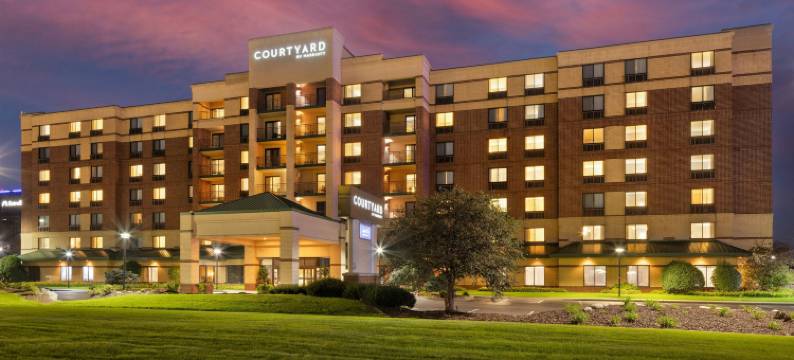 布卢明顿美国购物中心万怡酒店(Courtyard Bloomington by Mall of America)图片