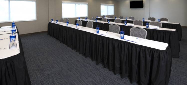 盖洛德智选假日酒店及套房-由洲际酒店集团管理(Holiday Inn Express & Suites Gaylord)图片